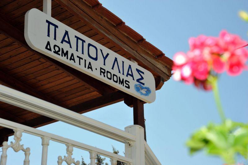 Papoulias Rooms Elafónisos Exterior foto